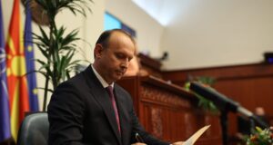 Gashi përballë një interpelance për incidentin në Aeroportin e Shkupit gashi-perballe-nje-interpelance-per-incidentin-ne-aeroportin-e-shkupit