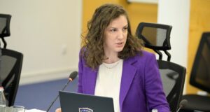 Ministria e Ekonomisë thirrje për kujdes në subvencionet për efiçiencë energjetike: Denonconi abuzimet me çmime ministria-e-ekonomise-thirrje-per-kujdes-ne-subvencionet-per-eficience-energjetike:-denonconi-abuzimet-me-cmime