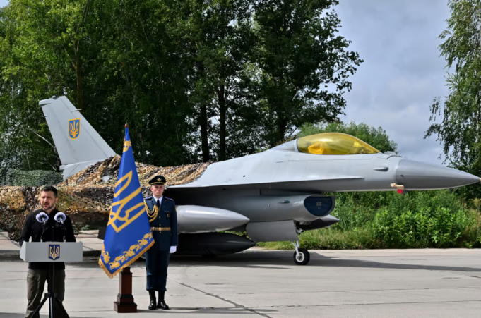 piloti-ukrainas-humbi-jeten-ne-rrezimin-e-pare-te-f-16