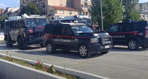 KFOR-i njofton për vendosjen e mjeteve shtesë në urën e Ibrit për qëllime trajnimi kfor-i-njofton-per-vendosjen-e-mjeteve-shtese-ne-uren-e-ibrit-per-qellime-trajnimi
