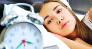 Sa orë gjumë i duhen njeriut për jetë të shëndetshme sa-ore-gjume-i-duhen-njeriut-per-jete-te-shendetshme