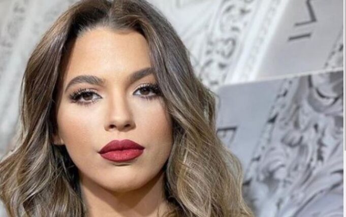 ja-si-dukej-shqipe-hysenaj-si-femije