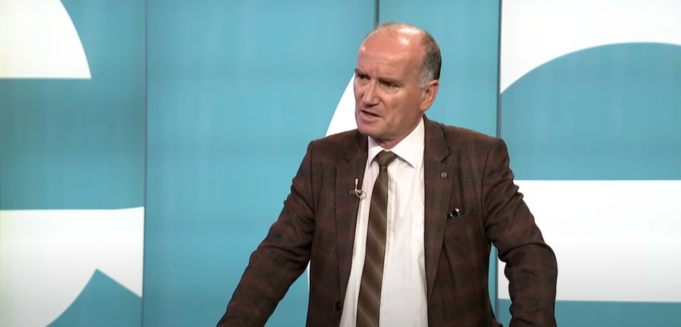 vrasjet-mes-grupeve-ne-kosove,-collaku:-“qerimin-e-hesapeve”-s’mund-ta-parandaloje-policia