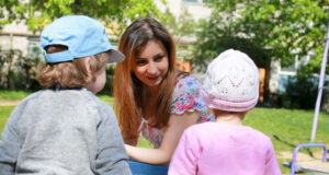 12 gabimet e prindërve që do t’u kushtojnë shtrenjtë kur fëmijët të rriten 12-gabimet-e-prinderve-qe-do-t’u-kushtojne-shtrenjte-kur-femijet-te-rriten