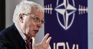 Ish-zëdhënësi i NATO-s: Kosova të angazhohet plotësisht në dialog, procesi mund të jetë zhgënjyes ish-zedhenesi-i-nato-s:-kosova-te-angazhohet-plotesisht-ne-dialog,-procesi-mund-te-jete-zhgenjyes