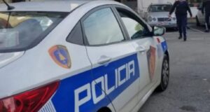 Shqiptarë e të huaj shesin drogë në Vlorë, 7 të arrestuar në një festival shqiptare-e-te-huaj-shesin-droge-ne-vlore,-7-te-arrestuar-ne-nje-festival