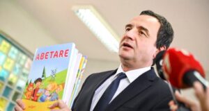 “Çmontim i sofizmit të Kurtit, paaftësi në të menduar”: Reagime për huqjen e kryeministrit “gjeni” në matematikë “cmontim-i-sofizmit-te-kurtit,-paaftesi-ne-te-menduar”:-reagime-per-huqjen-e-kryeministrit-“gjeni”-ne-matematike