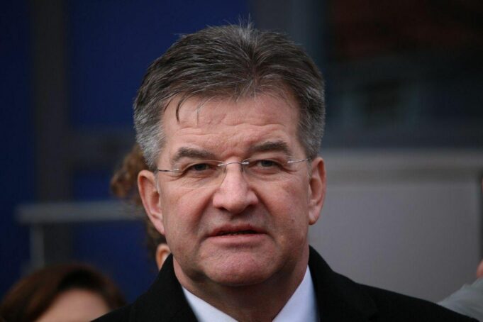 realitet-apo-rrefenje-mitike:-cfare-thone-analistet-per-kritiken-e-lajcakut?