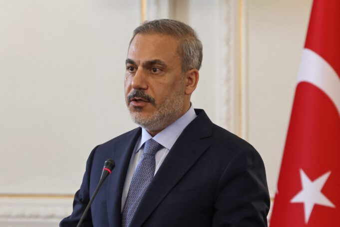 ministri-i-jashtem-i-turqise-te-premten-viziton-kosoven