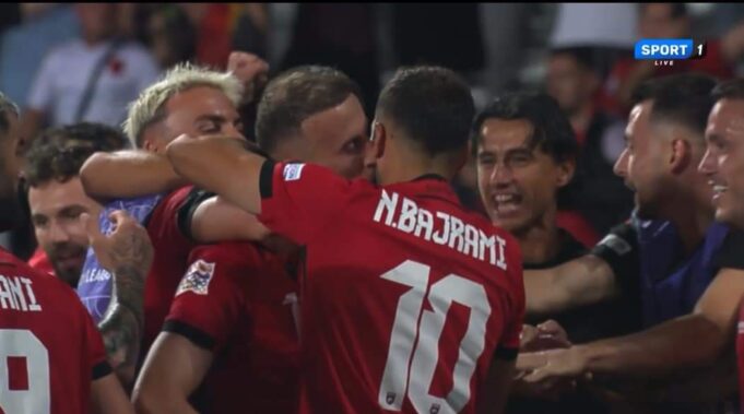 dy-gola-ne-pese-minuta,-ukraina-dhe-shqiperia-tundin-rrjeten