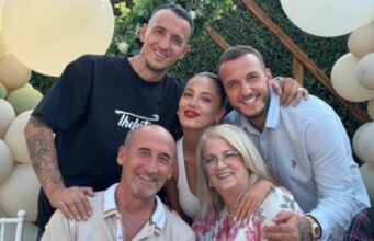 Lotina i shkon për vizitë familjes së Mozzikut, për ditëlindjen e ‘vjehrrës’ lotina-i-shkon-per-vizite-familjes-se-mozzikut,-per-ditelindjen-e-‘vjehrres’