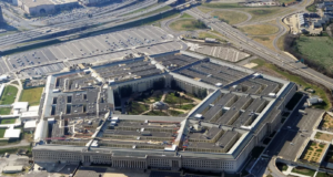 Intel do të prodhojë çipa për Pentagon-in, gati marrëveshja 3.5 miliardë dollarëshe intel-do-te-prodhoje-cipa-per-pentagon-in,-gati-marreveshja-3.5-miliarde-dollareshe