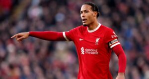 2 gjigantët e Serie A duan të nënshkruajnë me Van Dijk 2-gjigantet-e-serie-a-duan-te-nenshkruajne-me-van-dijk