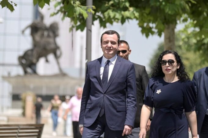 osmani-e-kurti-rikonfirmojne-angazhimin-e-kosoves-ne-mbrojtje-te-demokracise