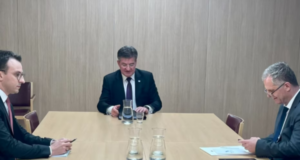 Sot takimi i ri i kryenegociatorëve në Bruksel, BE pret angazhim konstruktiv në procesin e normalizimit sot-takimi-i-ri-i-kryenegociatoreve-ne-bruksel,-be-pret-angazhim-konstruktiv-ne-procesin-e-normalizimit