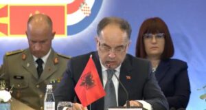 Shqipëria do vijojë të luajë rol kyç në paqen e rajonit, thotë Begaj shqiperia-do-vijoje-te-luaje-rol-kyc-ne-paqen-e-rajonit,-thote-begaj