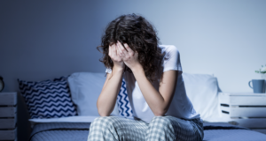 Largojeni stresin para gjumit largojeni-stresin-para-gjumit