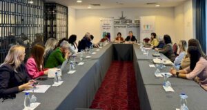 Mbështetet kërkesa e forumit ekonomik të grave nga Odat ekonomike dhe shoqatat e biznesit për vitin 2024 mbeshtetet-kerkesa-e-forumit-ekonomik-te-grave-nga-odat-ekonomike-dhe-shoqatat-e-biznesit-per-vitin-2024