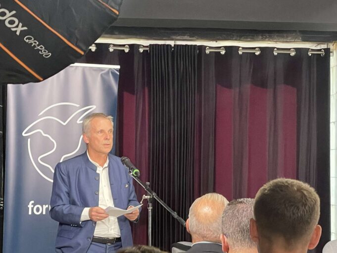 “25-vjet-pas-lufte”-–-e-nevojshme-perballja-me-te-kaluaren,-konsiderohet-parandalim-i-perseritjes-se-historise