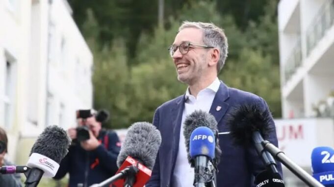 e-djathta-ekstreme-fiton-zgjedhjet-ne-austri,-per-here-te-pare