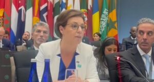 Gërvalla në Uashington: Kosova ka bërë hapa të rëndësishëm në luftën kundër ekstremizmit dhe radikalizmit fetar gervalla-ne-uashington:-kosova-ka-bere-hapa-te-rendesishem-ne-luften-kunder-ekstremizmit-dhe-radikalizmit-fetar