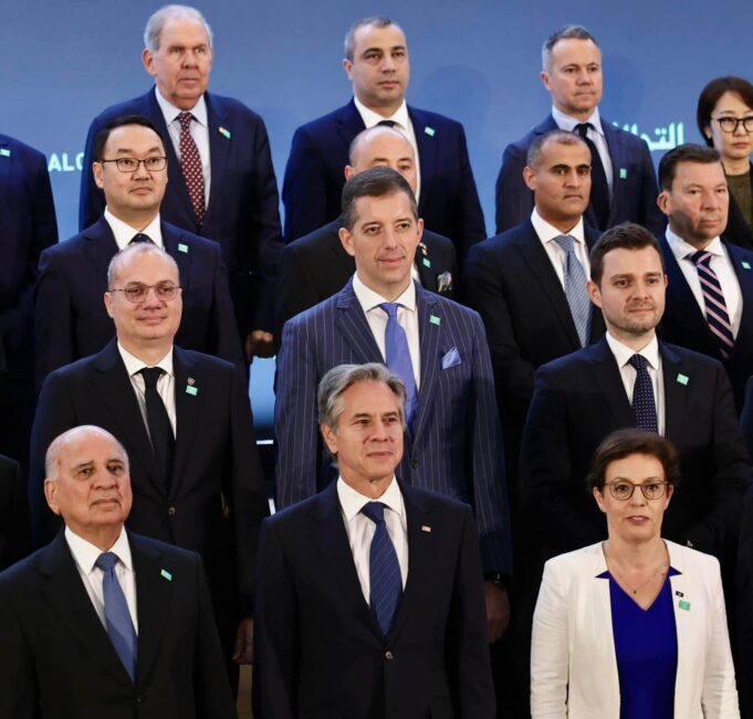 gervalla-prane-blinkenit,-statovci:-ne-krah-me-ameriken!