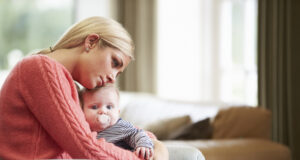 Moda për nëna: Fustani të cilin do ta pëlqeni këtë pranverë moda-per-nena:-fustani-te-cilin-do-ta-pelqeni-kete-pranvere