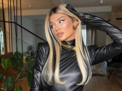 Era Istrefi performon për herë të parë në arenën e madhe të Kick Boks në Turqi ‘Mega Fight Arena Series’ era-istrefi-performon-per-here-te-pare-ne-arenen-e-madhe-te-kick-boks-ne-turqi-‘mega-fight-arena-series’