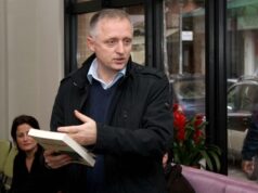 Rezistencë civile apo partiake? rezistence-civile-apo-partiake?