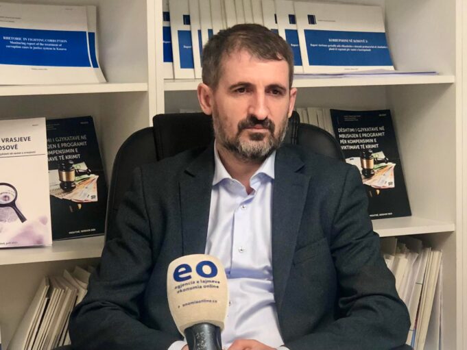 miftaraj:-pagat-per-vete-i-ngriten-rreth-400-euro,-pensionisteve-20,-pushtet-hajgare