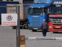 Pak kamionë me mallra serbe po hyjnë në Kosovë pak-kamione-me-mallra-serbe-po-hyjne-ne-kosove