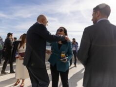 Përqafim i ngrohtë mes Osmanit dhe Ramës (Fotolajm) perqafim-i-ngrohte-mes-osmanit-dhe-rames-(fotolajm)